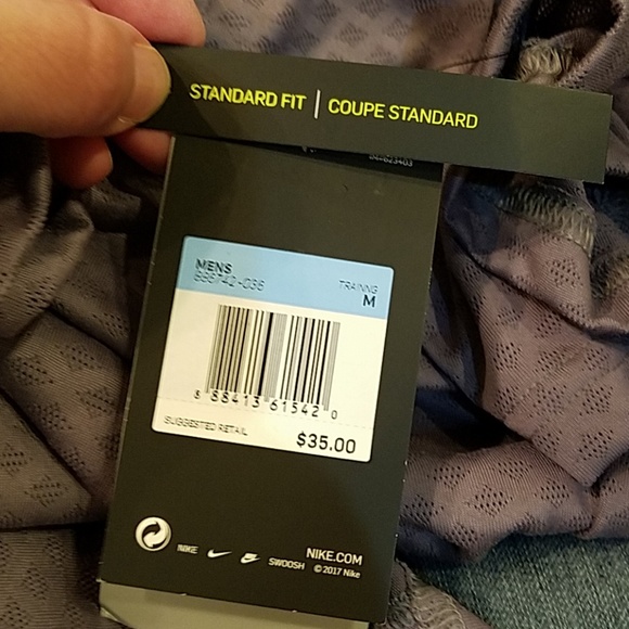 2/$30 NWT men's Nike size M dri-fit top - Picture 6 of 8